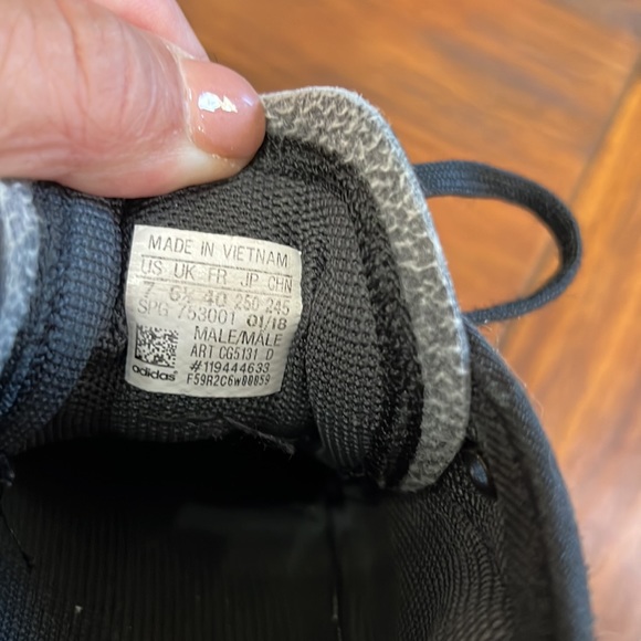 {Adidas}Mens Sz 7 Black Adidas Tennis Shoes - Picture 10 of 12